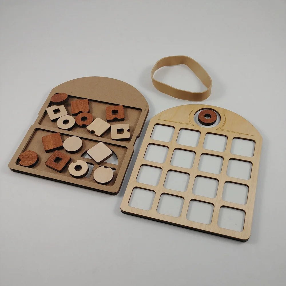 4 Squared ~ A simple 2 player strategic board game